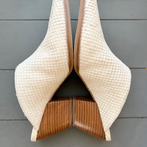 Matisse Cammy Snake Embossed Pointed Toe Mule Block Heel - Picture 8 of 12